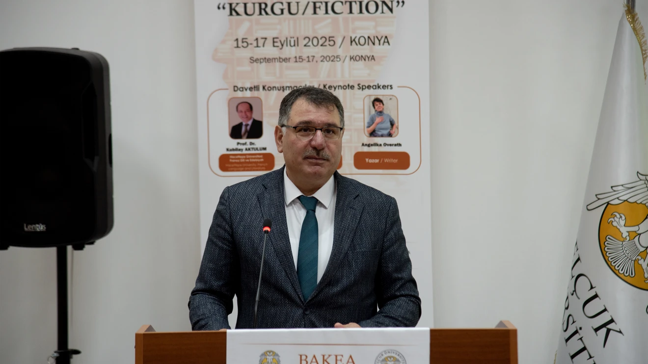 Uluslararası Batı Kültürü ve Edebiyatları Araştırmaları Sempozyumu başladı